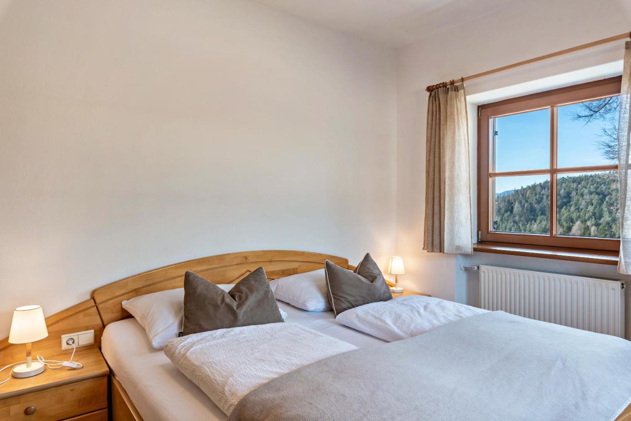 Alpin Farm Linde - Oberweidacherhof Collalbo Luaran gambar